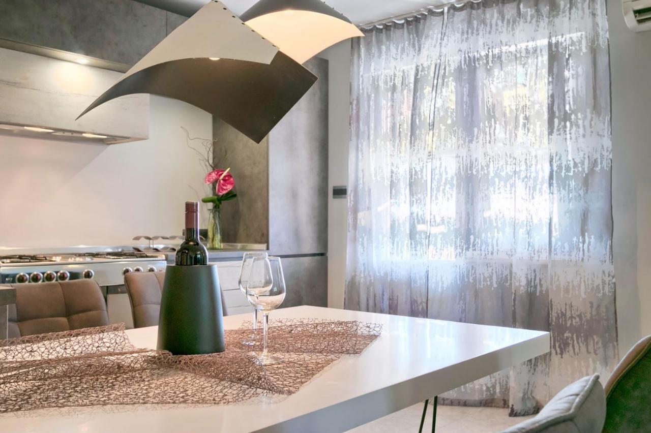 Modern Oasis Apartment Pula Ngoại thất bức ảnh