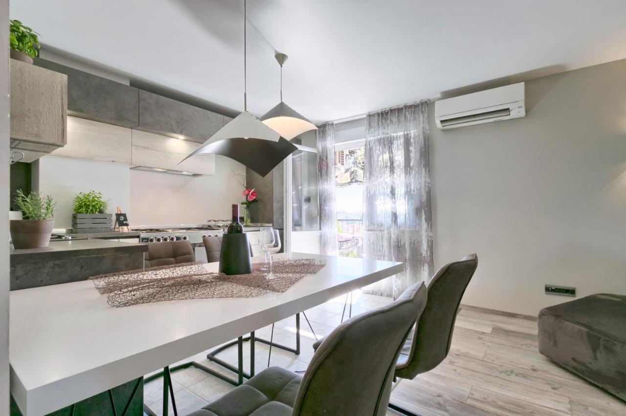 Modern Oasis Apartment Pula Ngoại thất bức ảnh